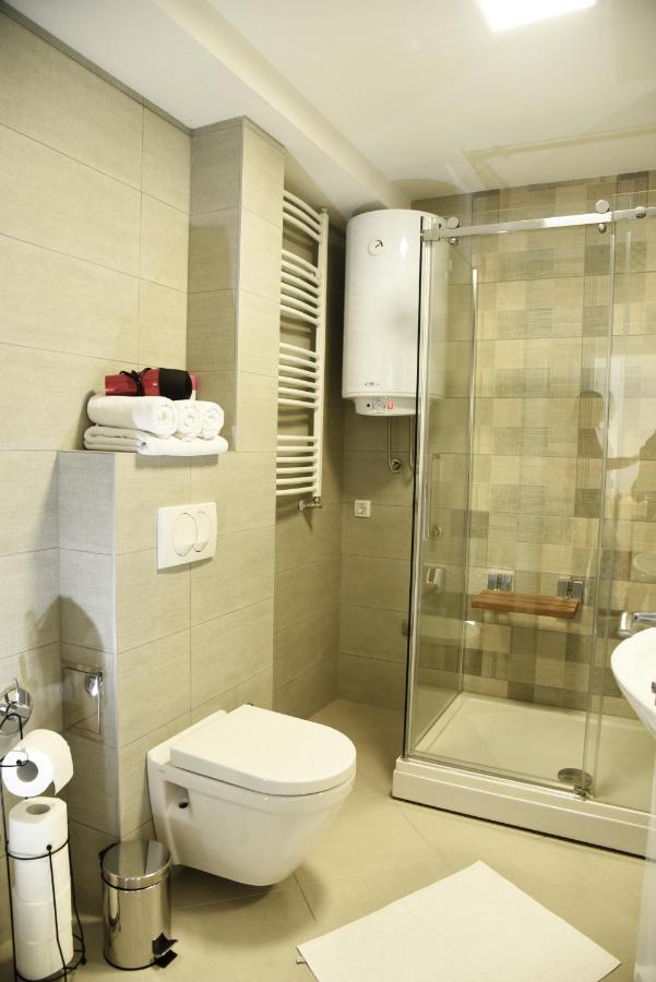 Suncokret Apartmani โลซนิตซา ภายนอก รูปภาพ