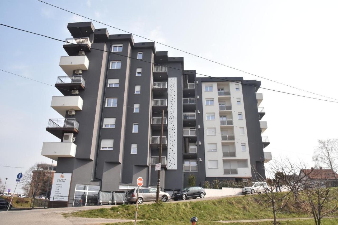 Suncokret Apartmani โลซนิตซา ภายนอก รูปภาพ